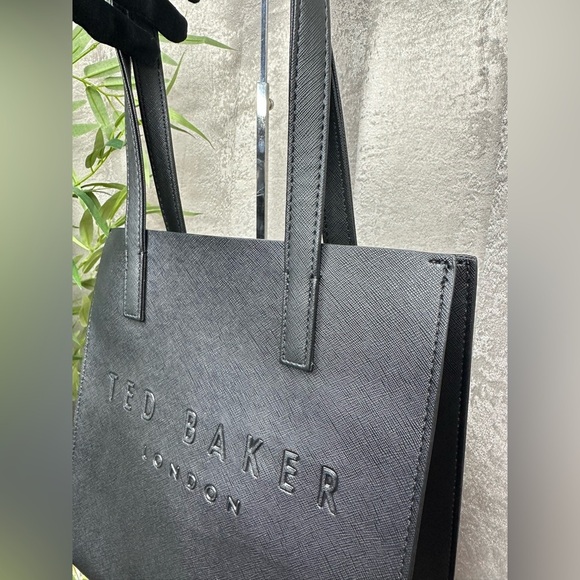 NEW Ted Baker London Black Seacon Small Crosshatch Icon Tote Bag - Picture 6 of 11